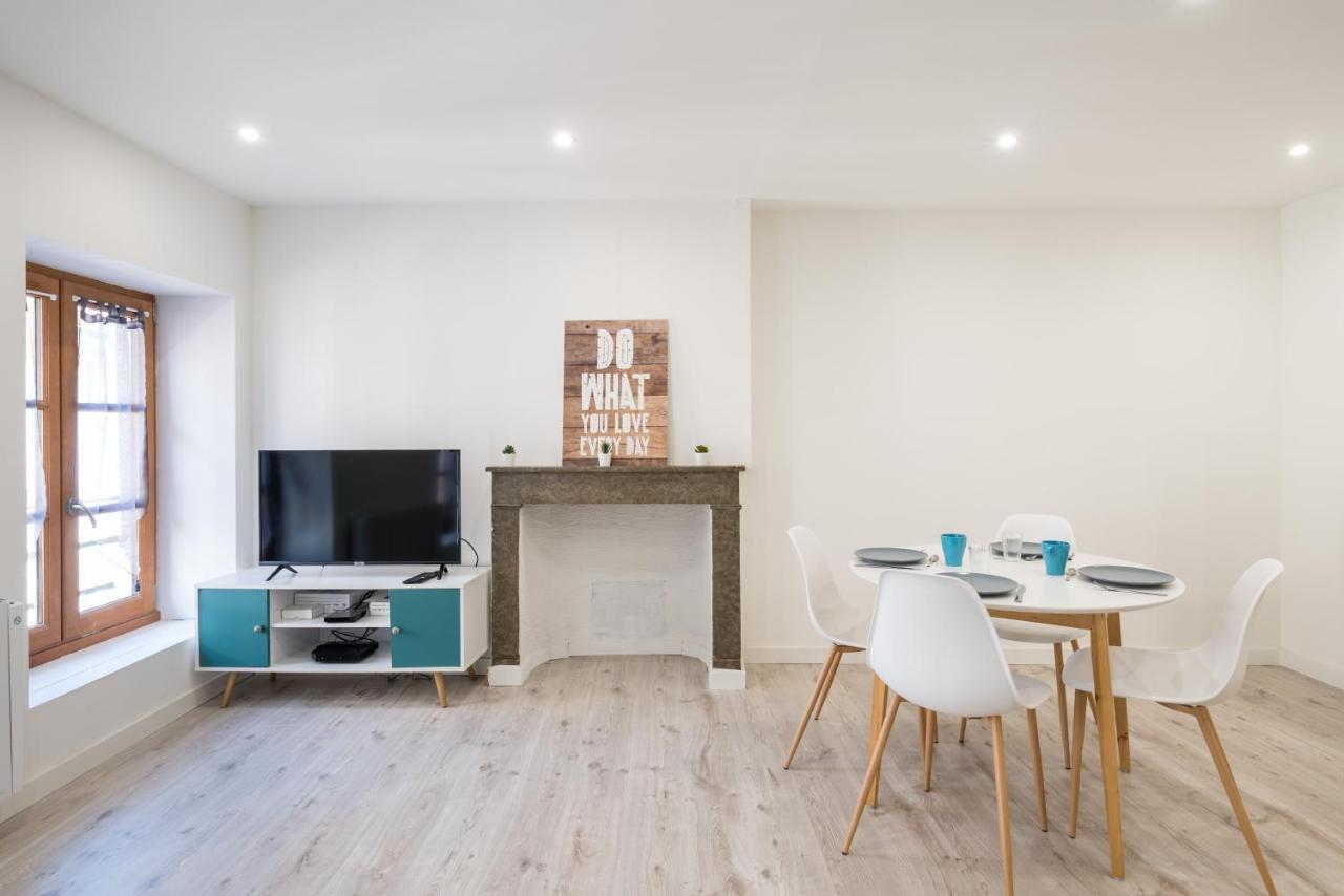 Appartement Netflix Centre De Vienne Pres De Lyon Bagian luar foto