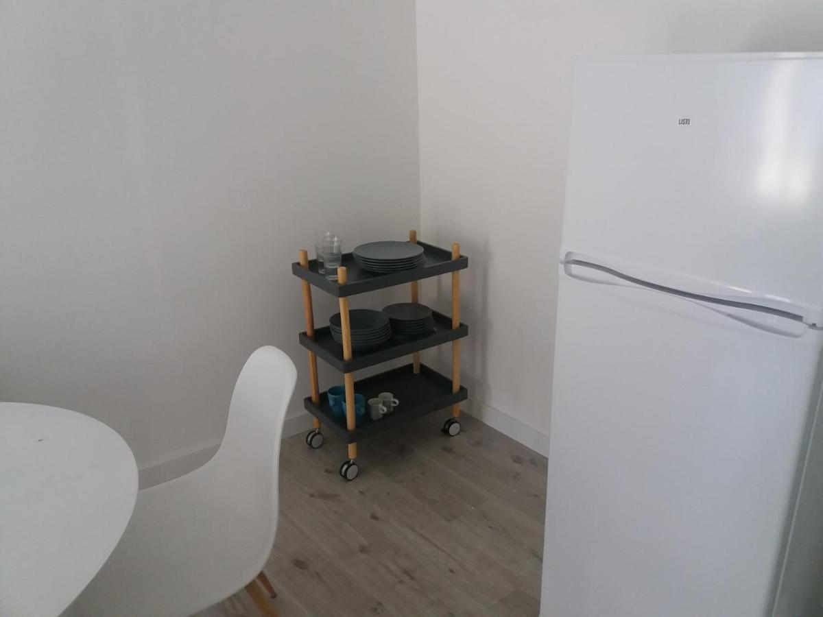 Appartement Netflix Centre De Vienne Pres De Lyon Bagian luar foto