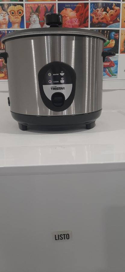 Appartement Netflix Centre De Vienne Pres De Lyon Bagian luar foto