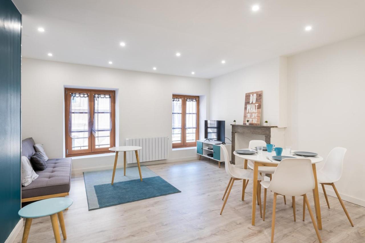 Appartement Netflix Centre De Vienne Pres De Lyon Bagian luar foto
